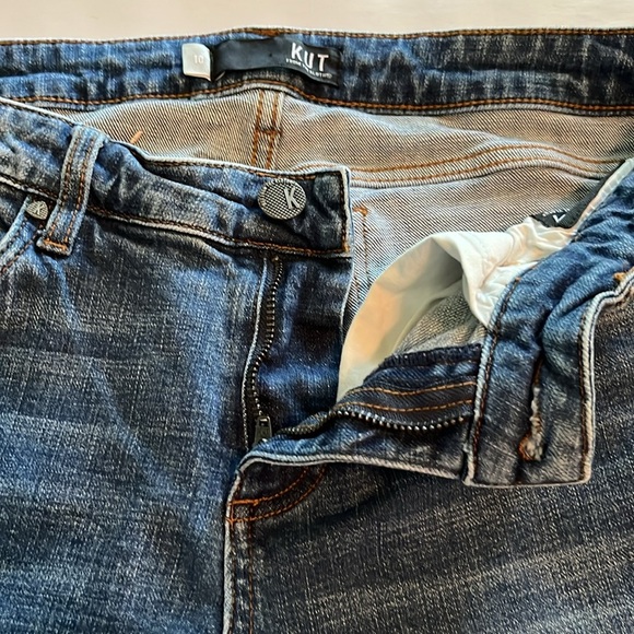 Kut From The Kloth Catherine Boyfriend Mid Rise Size 10 - Picture 16 of 16